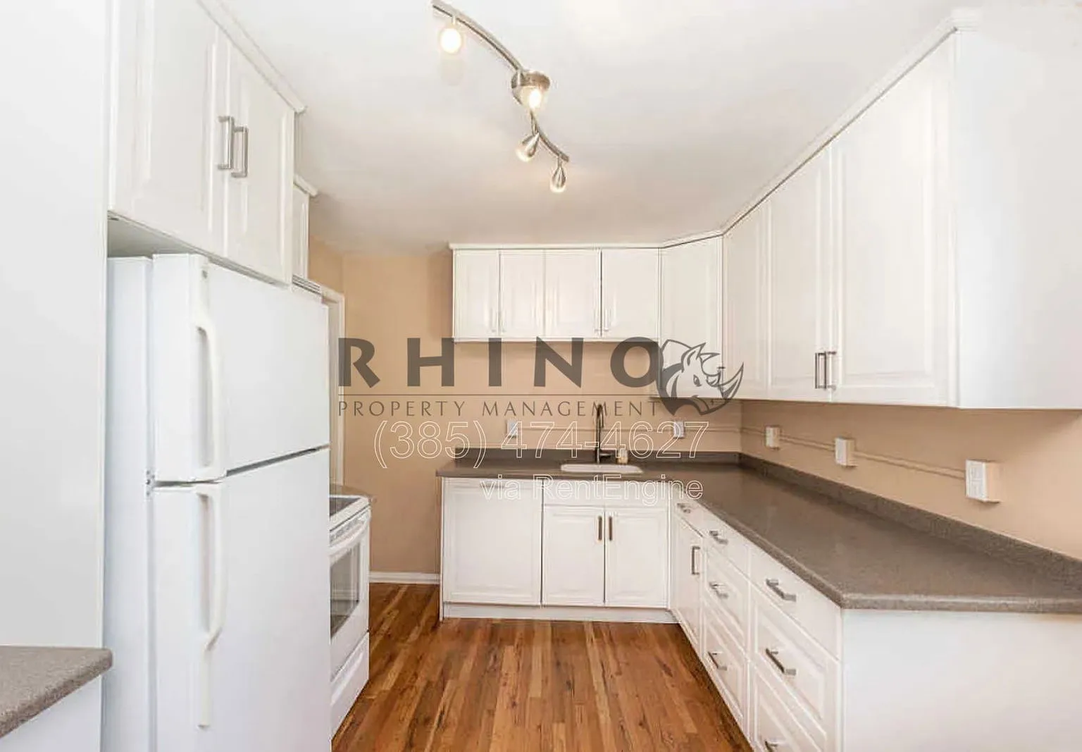 3 bed, 2.0 bath, 1712 sqft, $2,200 — Photo 2
