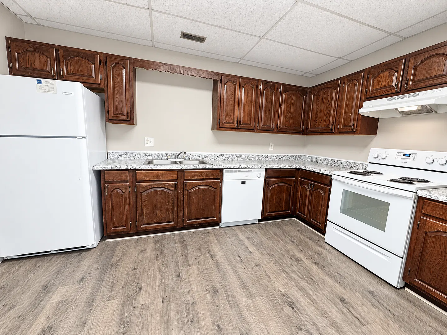 210 N Martin Luther King Jr Drive — Photo 3