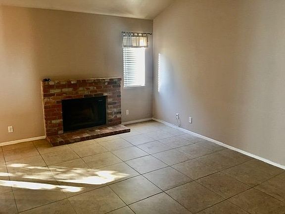5th image of 445 Almond Dr APT 52
