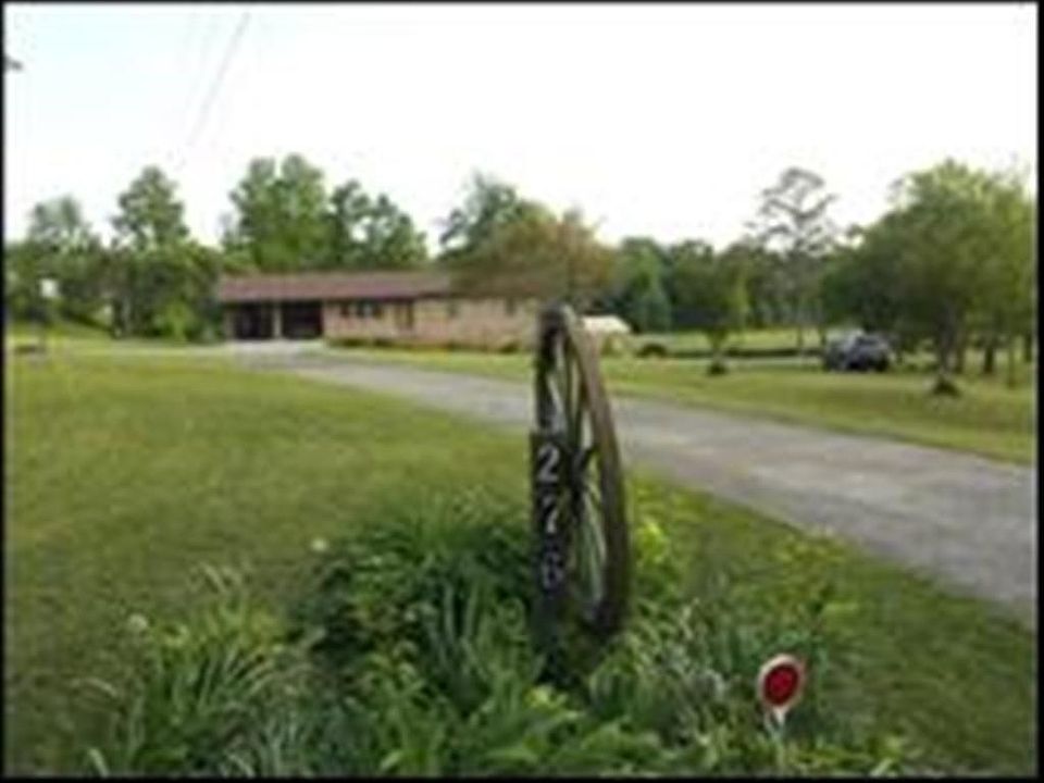 1st image of 276 Pinecrest Cir