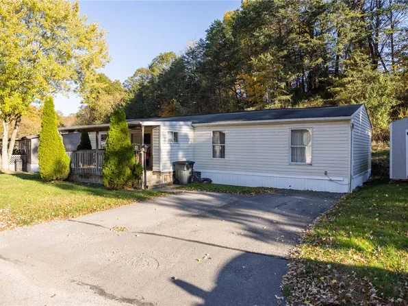 280 Valley View Dr, Oakdale, PA 15071