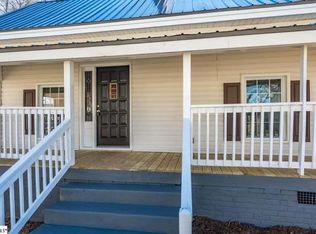 109 3rd St, Fountain Inn, SC 29644