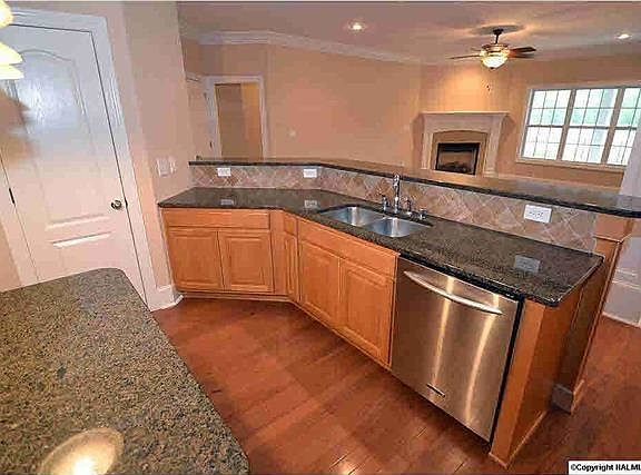 4th image of 3033 Twelvestones Rd SE