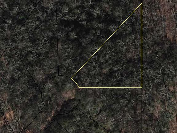 3rd image of 883 Rue Ln