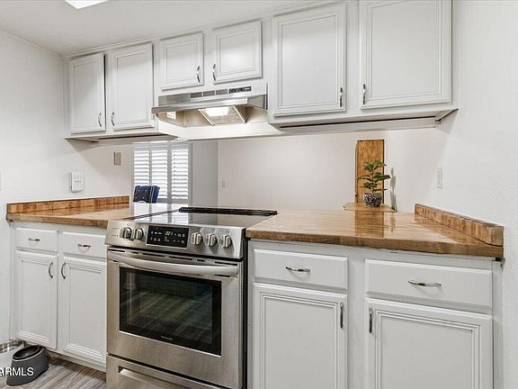 2nd image of 1402 E GUADALUPE Road #149