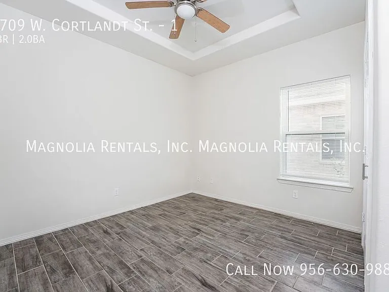 1709 W Cortlandt St #1 — Photo 12