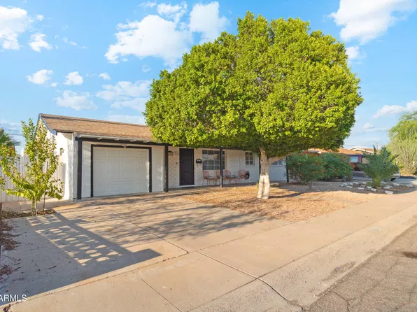 8126 E INDIANOLA Avenue, Scottsdale, AZ 85251