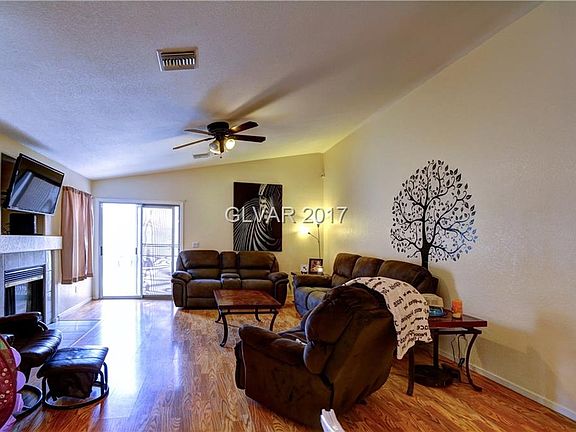 4th image of 3744 Bossa Nova Dr