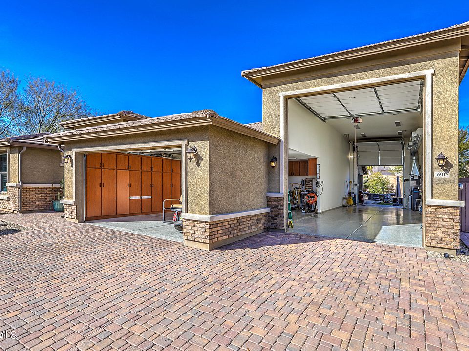 1st image of 16912 W CIELO GRANDE Avenue
