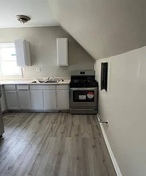 448 W Chenery St #1/2 — Photo 4
