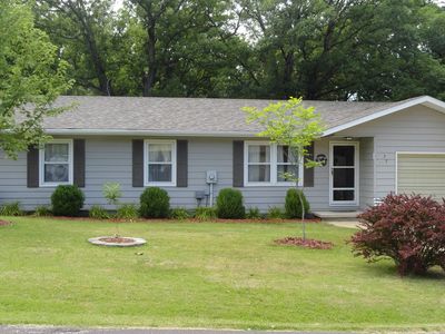 77 Banner St, Camdenton, MO, 65020