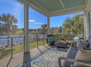 1352 Penshell Pl, Mount Pleasant, SC 29464