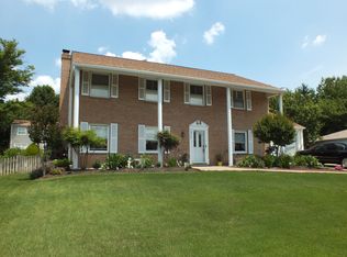 13564 Tabscott Dr, Chantilly, VA 20151