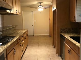 2620 Carriage St, Bakersfield, CA 93314