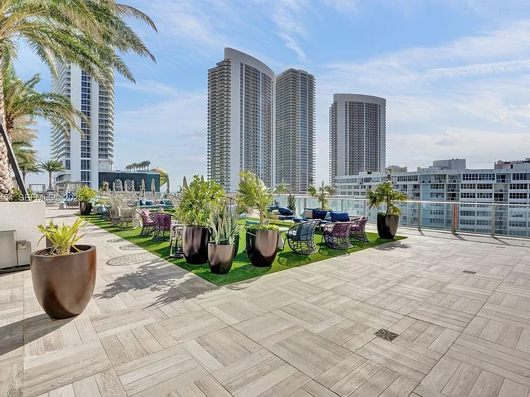 4010 S Ocean Dr #R1108 — Photo 16