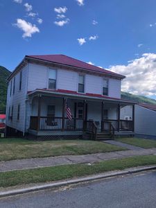 313 Alleghany St, Clifton Forge, VA, 24422