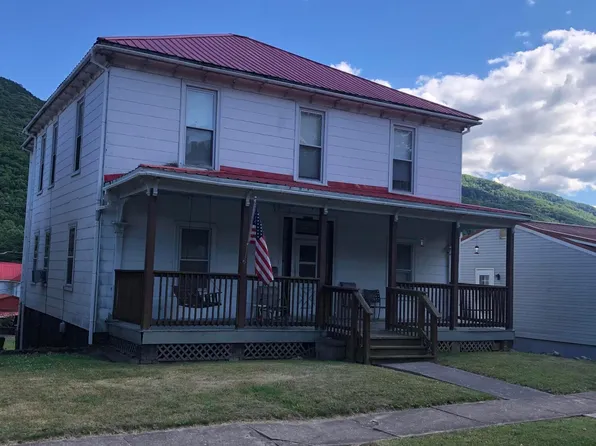 313 Alleghany St, Clifton Forge, VA 24422