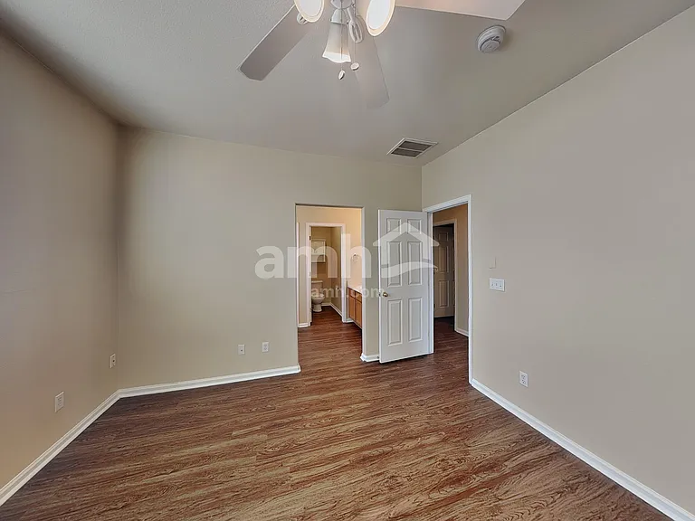 15142 E 119th Ave — Photo 10