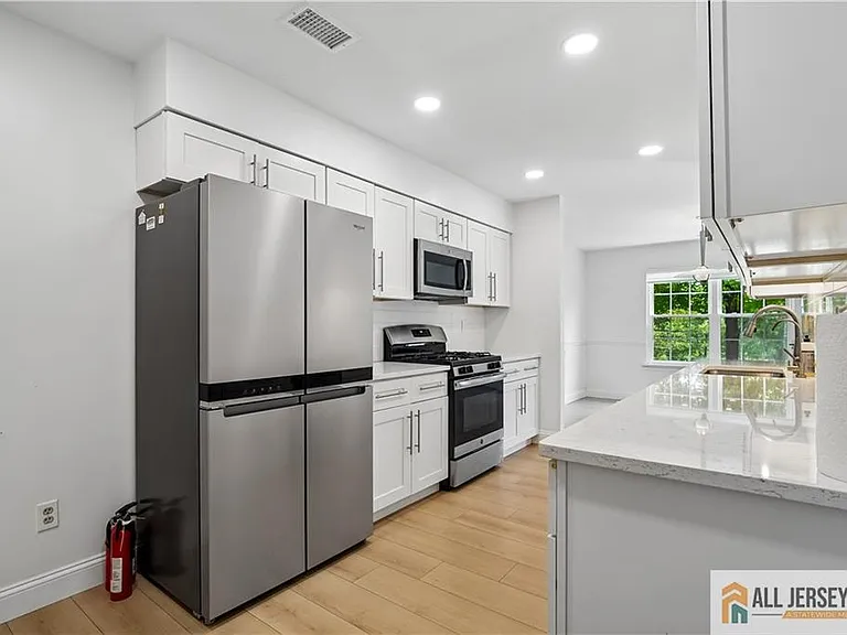 1 Brookline Ct #C — Photo 14