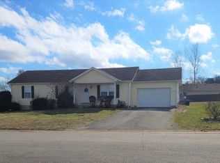 1351 Salem Cir, Bowling Green, KY 42101