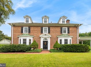 104 Quaker Ln, Villanova, PA 19085