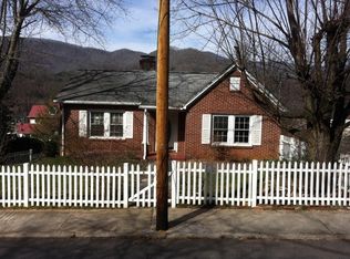 162 Jackson St, Sylva, NC 28779