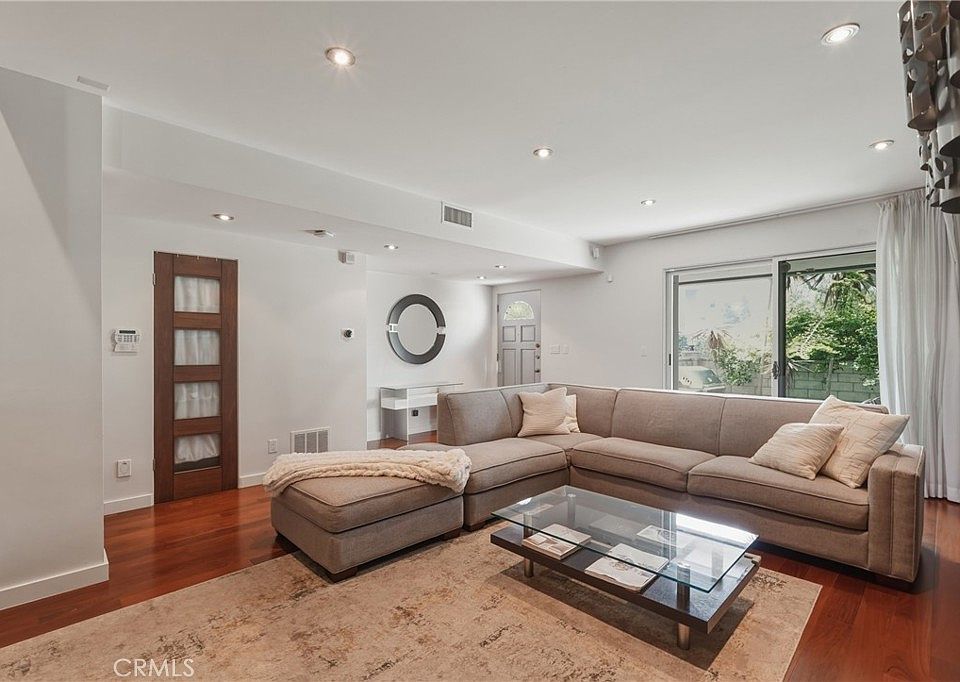 13231 Fiji Way Unit H, Marina Del Rey, CA 90292 | MLS #OC26020127