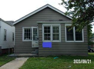 4003 S 1st Pl, Milwaukee, WI 53207