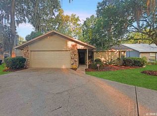 6304 NW 37th Dr, Gainesville, FL 32653