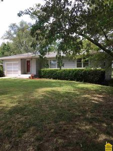 403 Center St, La Monte, MO, 65337