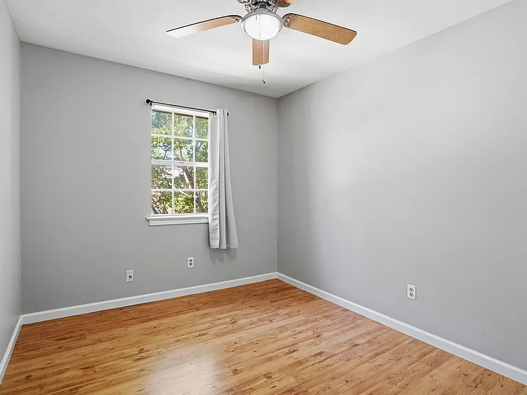 2319 Saint Gregory St — Photo 16