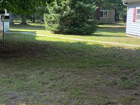 5th image of 9686 Doe Rd