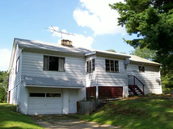 1068 Fairlawn Ln, Espyville, PA 16424