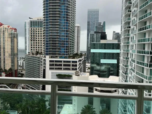 950 Brickell Bay Dr APT 2303, Miami, FL 33131