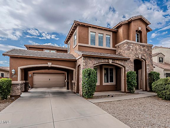3rd image of 20277 E SILVER CREEK Lane