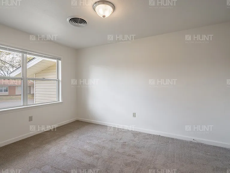 123 Idaho Cir — Photo 13