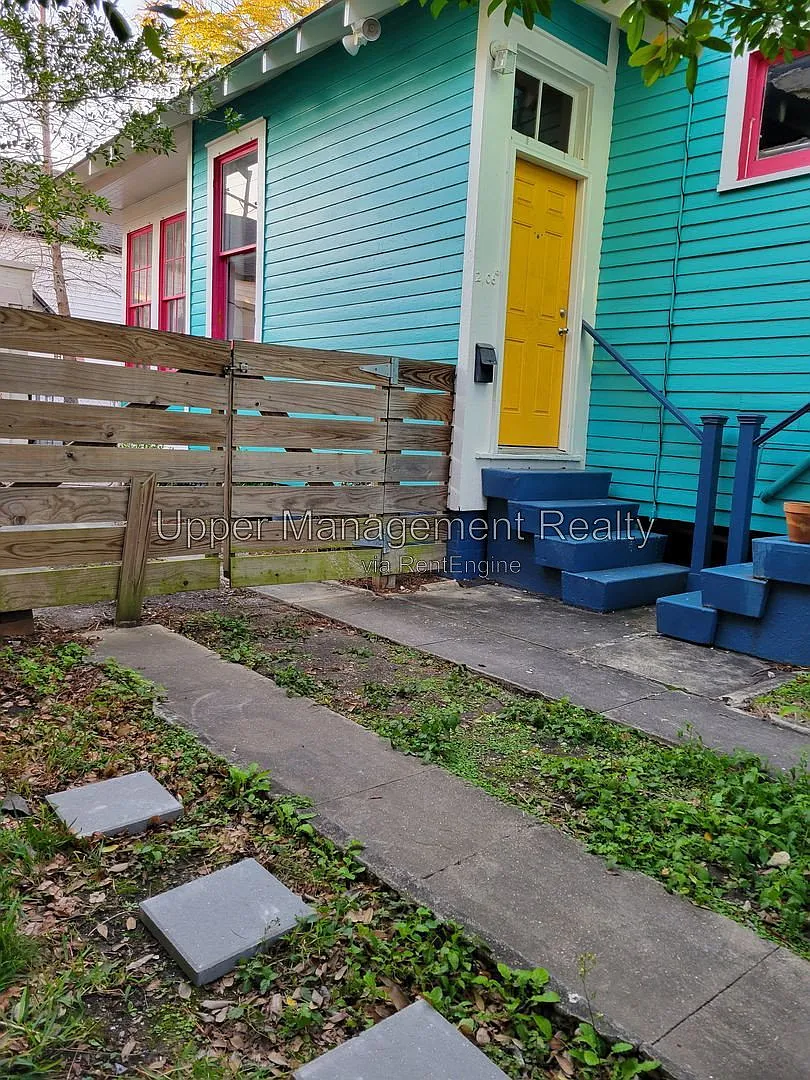 1 bed, 1.0 bath, 450 sqft, $1,275 — Photo 2