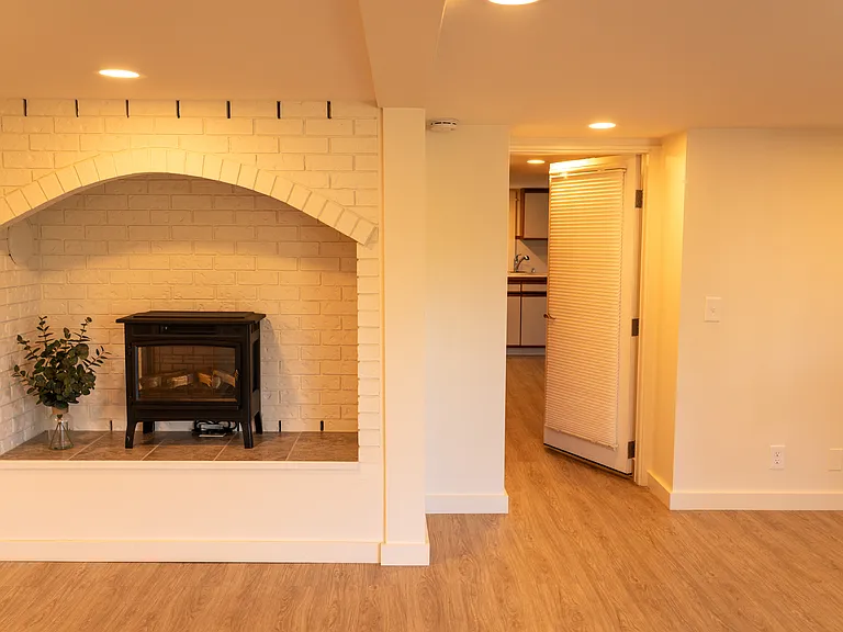 5811 Ward Ave NE — Photo 19