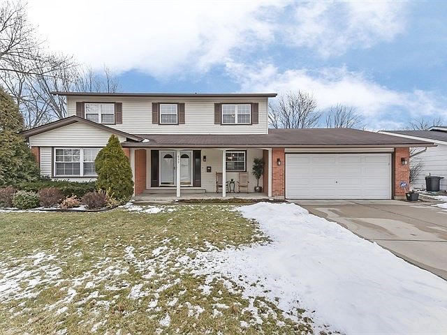 1st image of 639 Chelmsford Ln