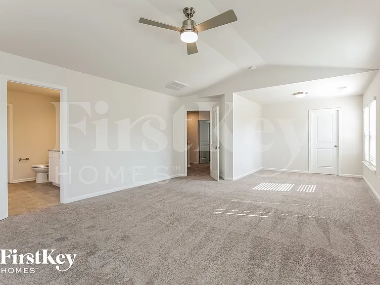 413 Stonefence Dr — Photo 8