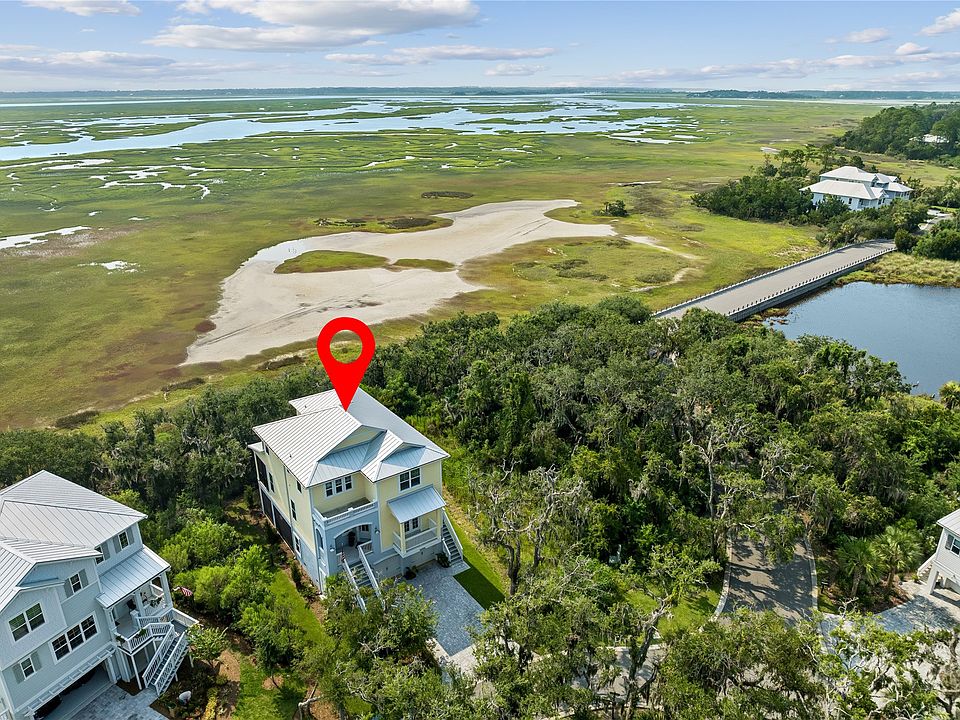1st image of 96558 Compass Point Dr