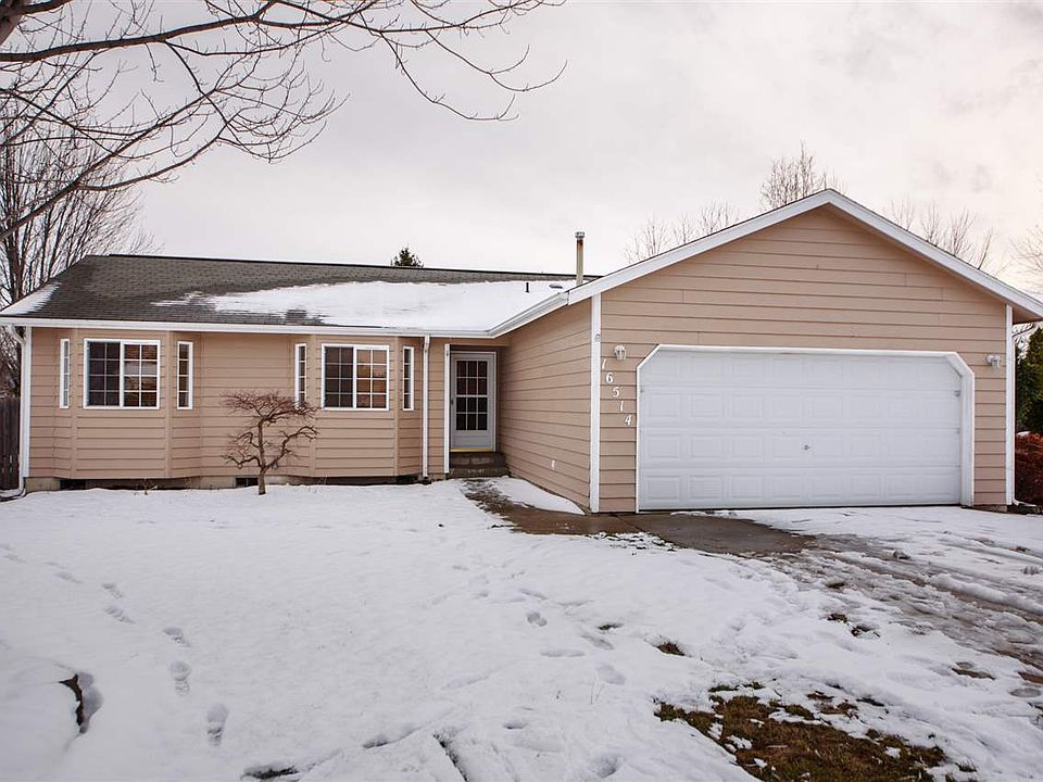 1st image of 16514 E Eastland Ct
