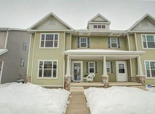 8127 Broadmoor St, Madison, WI 53719