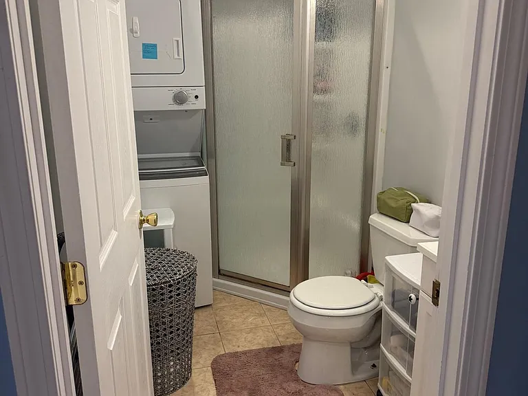 709 Hammond St #2 — Photo 4