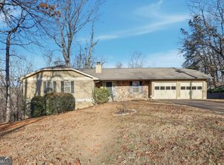 2224 Colonial Dr, Gainesville, GA