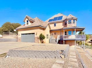 32555 Mesa Lilac Rd, Escondido, CA 92026