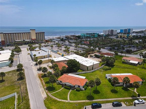 3rd image of 232 Northshore Dr #A