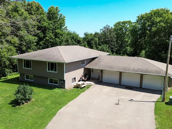 13912 Imperial Ave, Glencoe, MN 55336