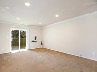 7405 Charmant Dr UNIT 1903, San Diego, CA 92122