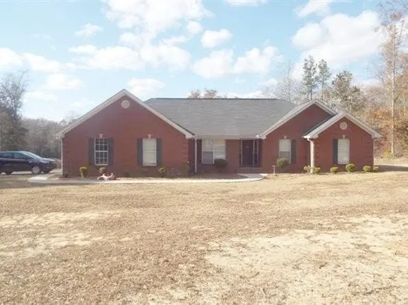 352 Lee Rd, Opelika, AL 36804